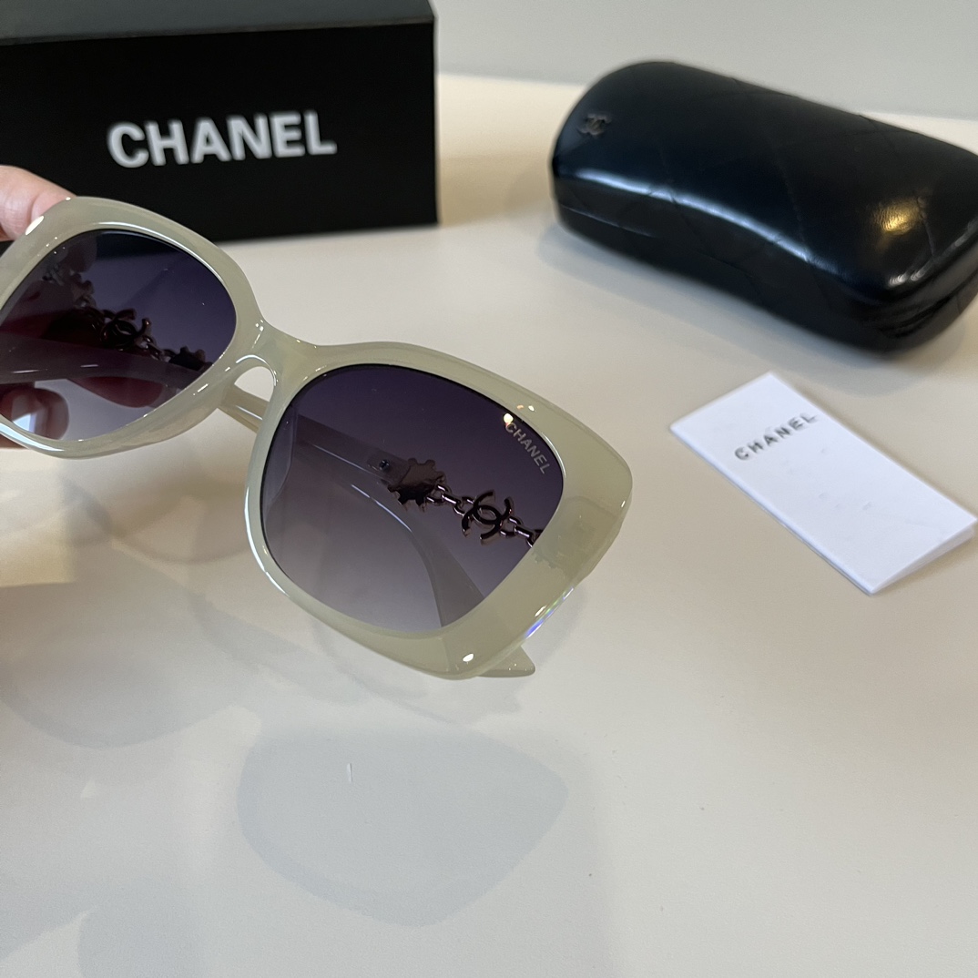 Chanel sunglasses
