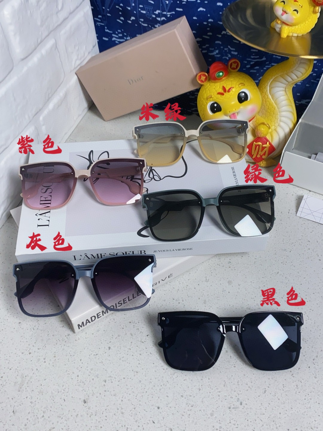 Dior sunglasses