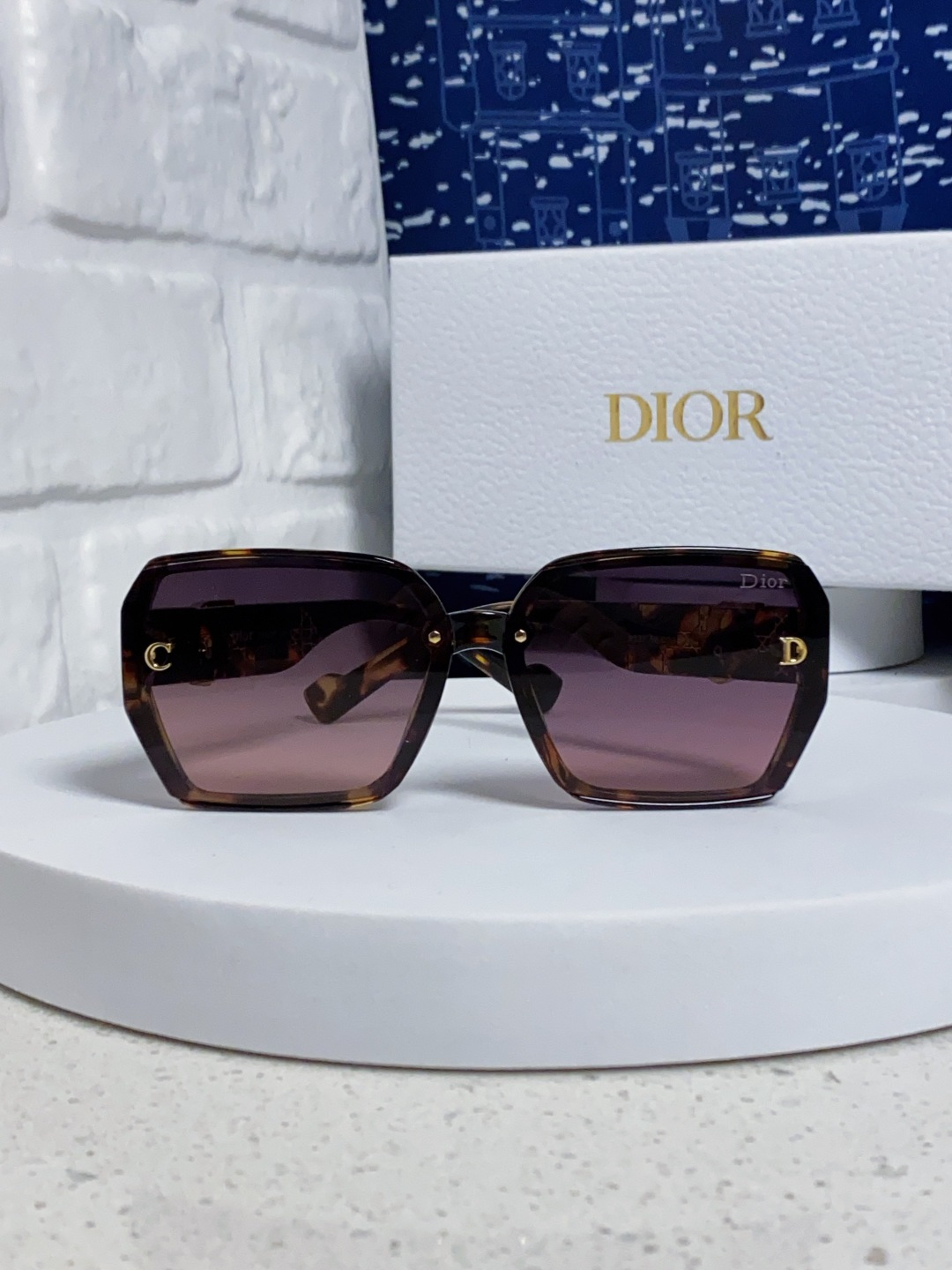 Dior sunglasses
