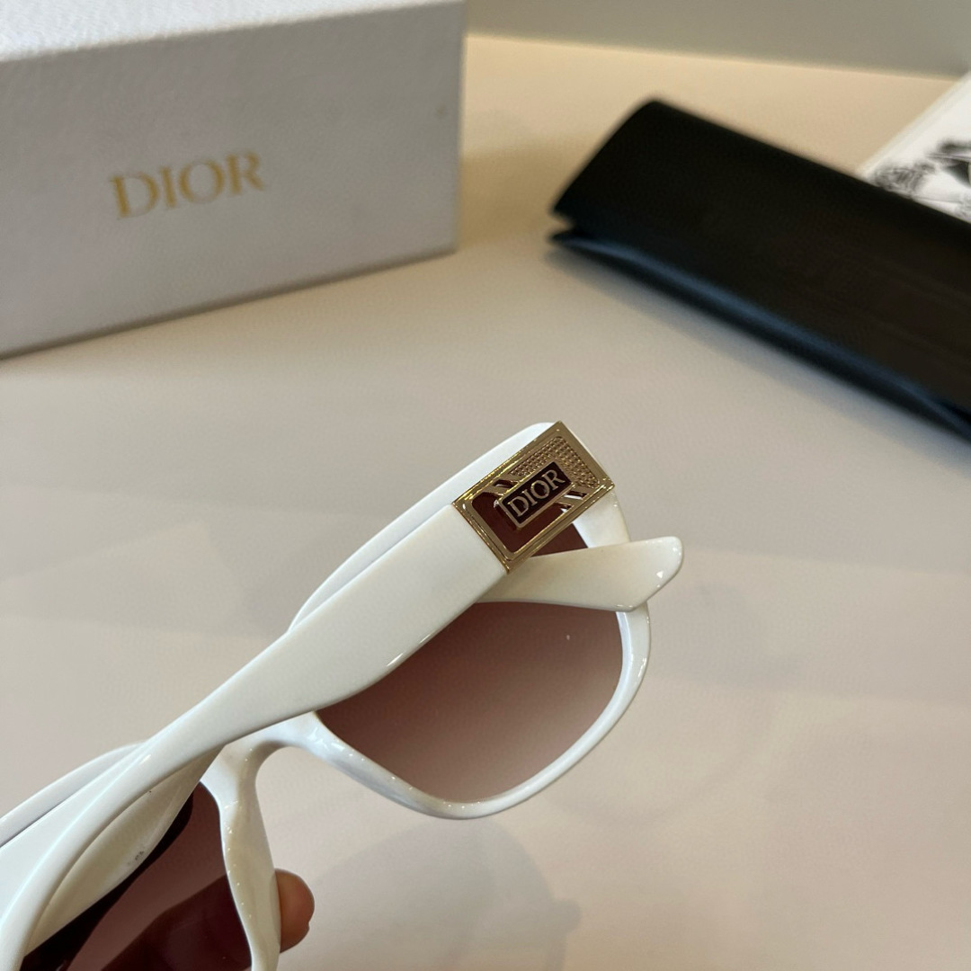 Dior sunglasses