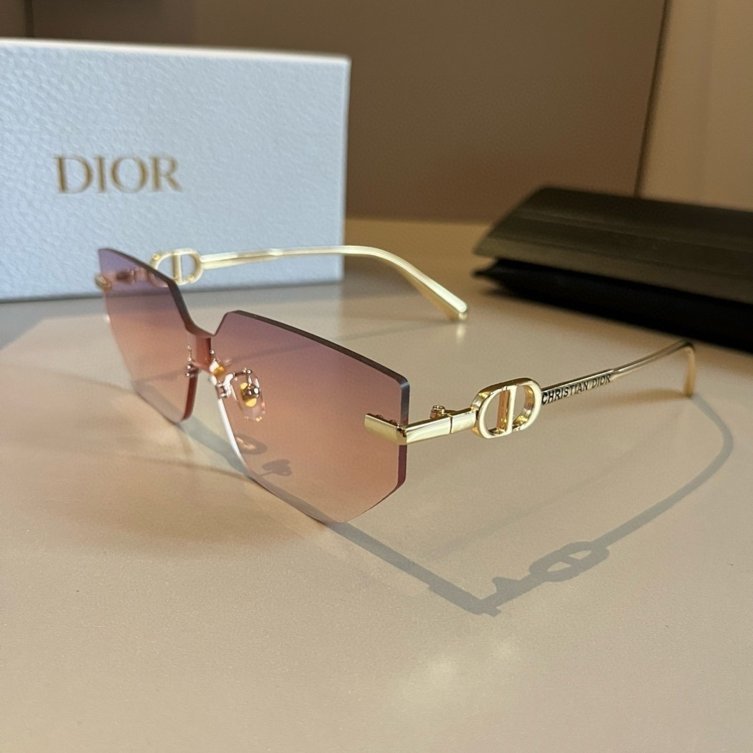 Dior sunglasses
