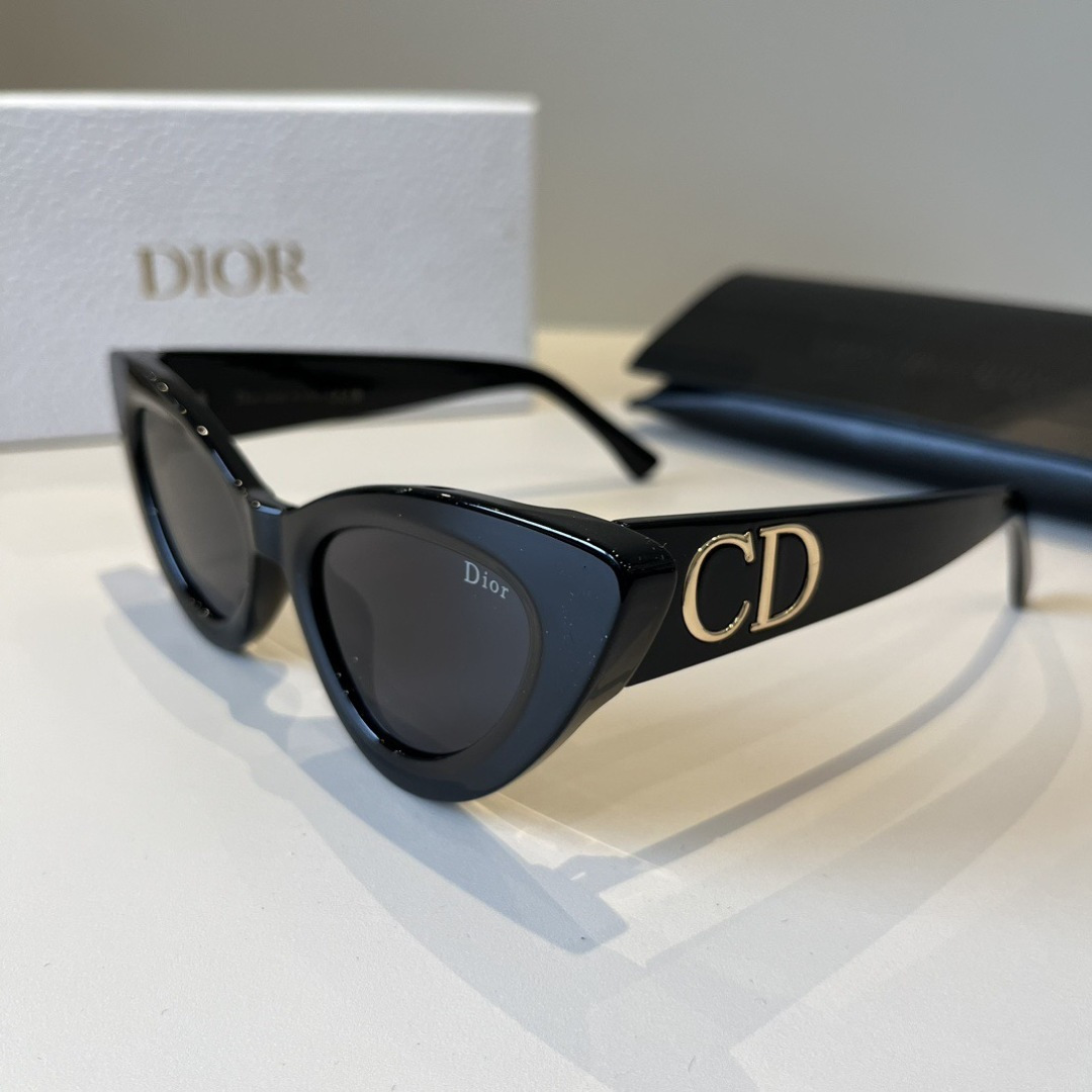 Dior sunglasses