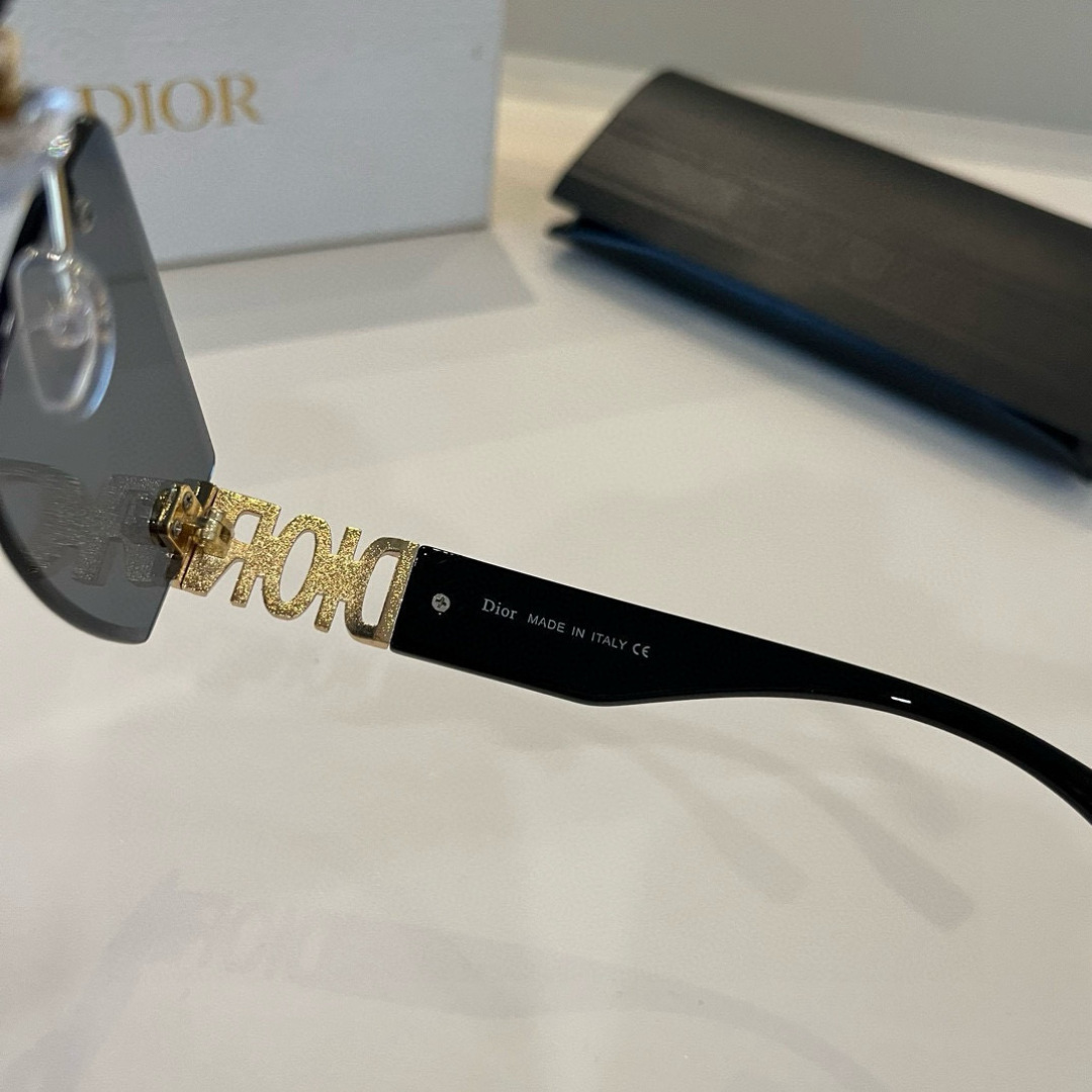 Dior sunglasses