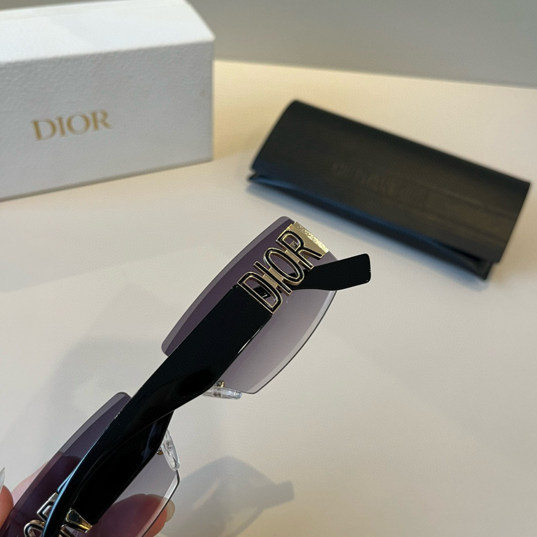 Dior sunglasses