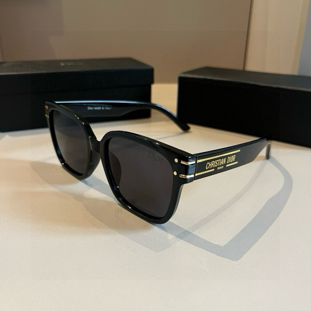 Dior sunglasses