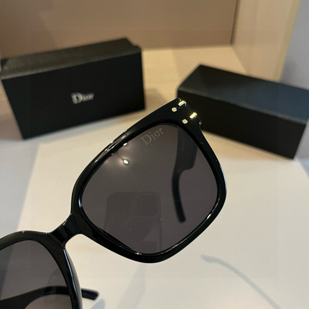 Dior sunglasses