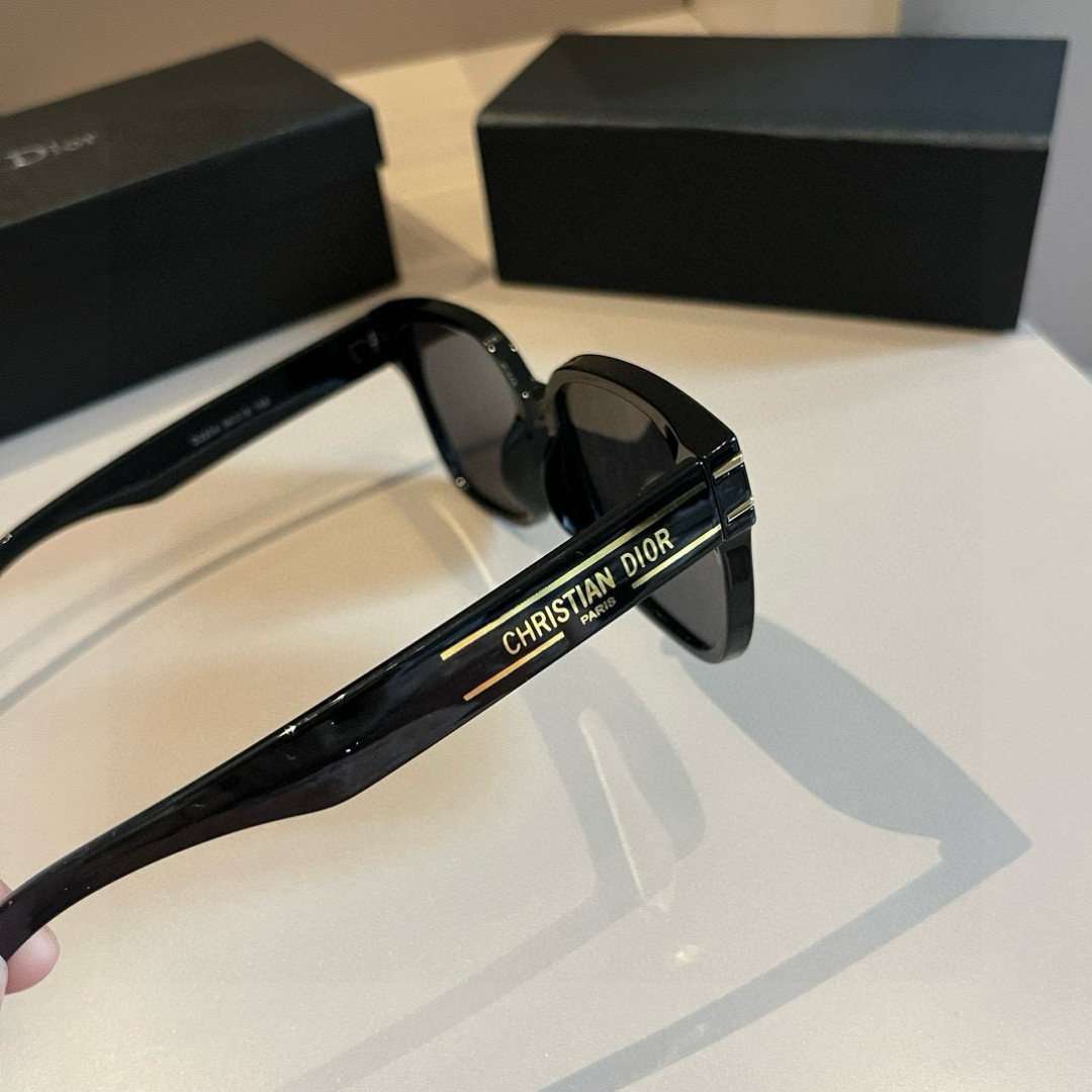 Dior sunglasses