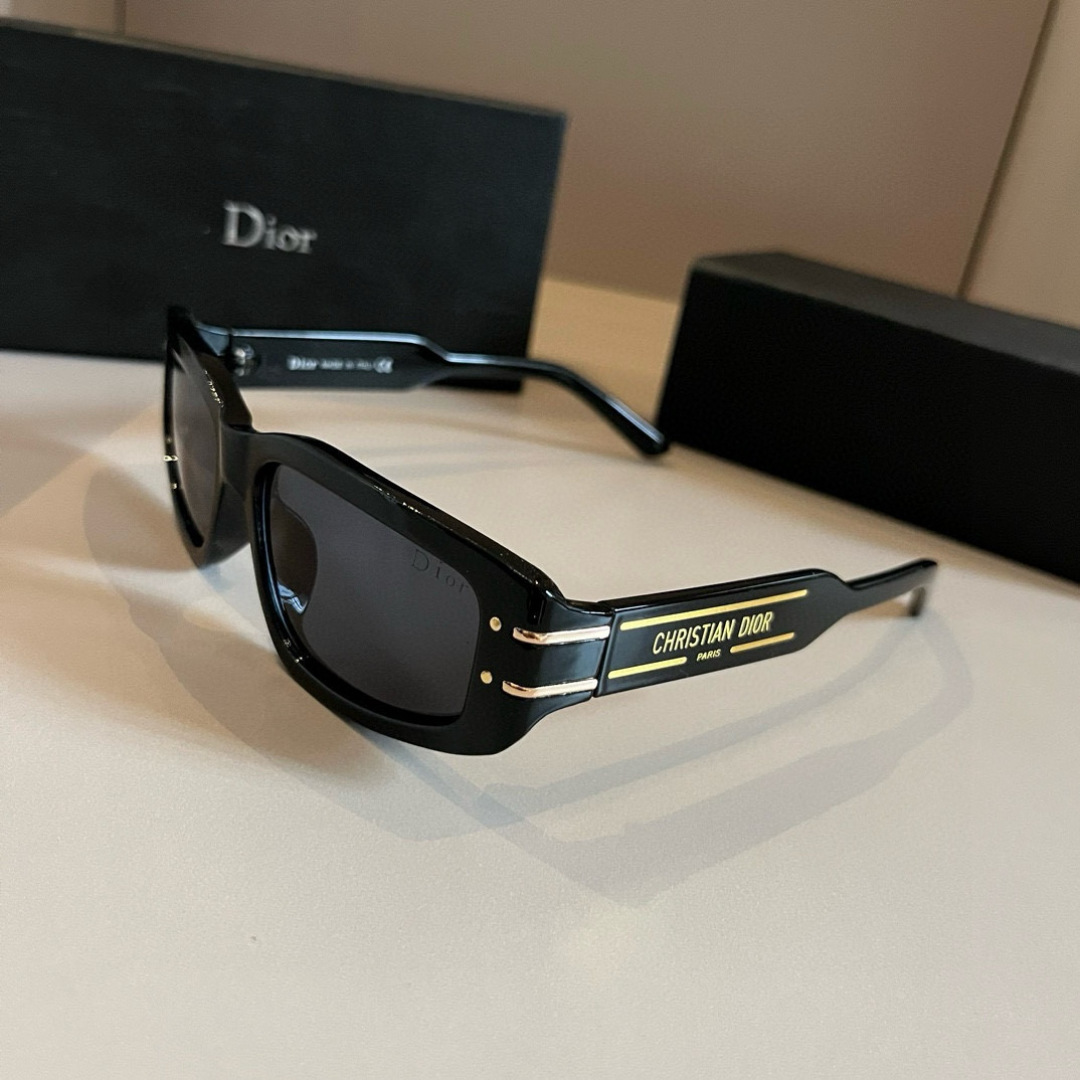Dior sunglasses
