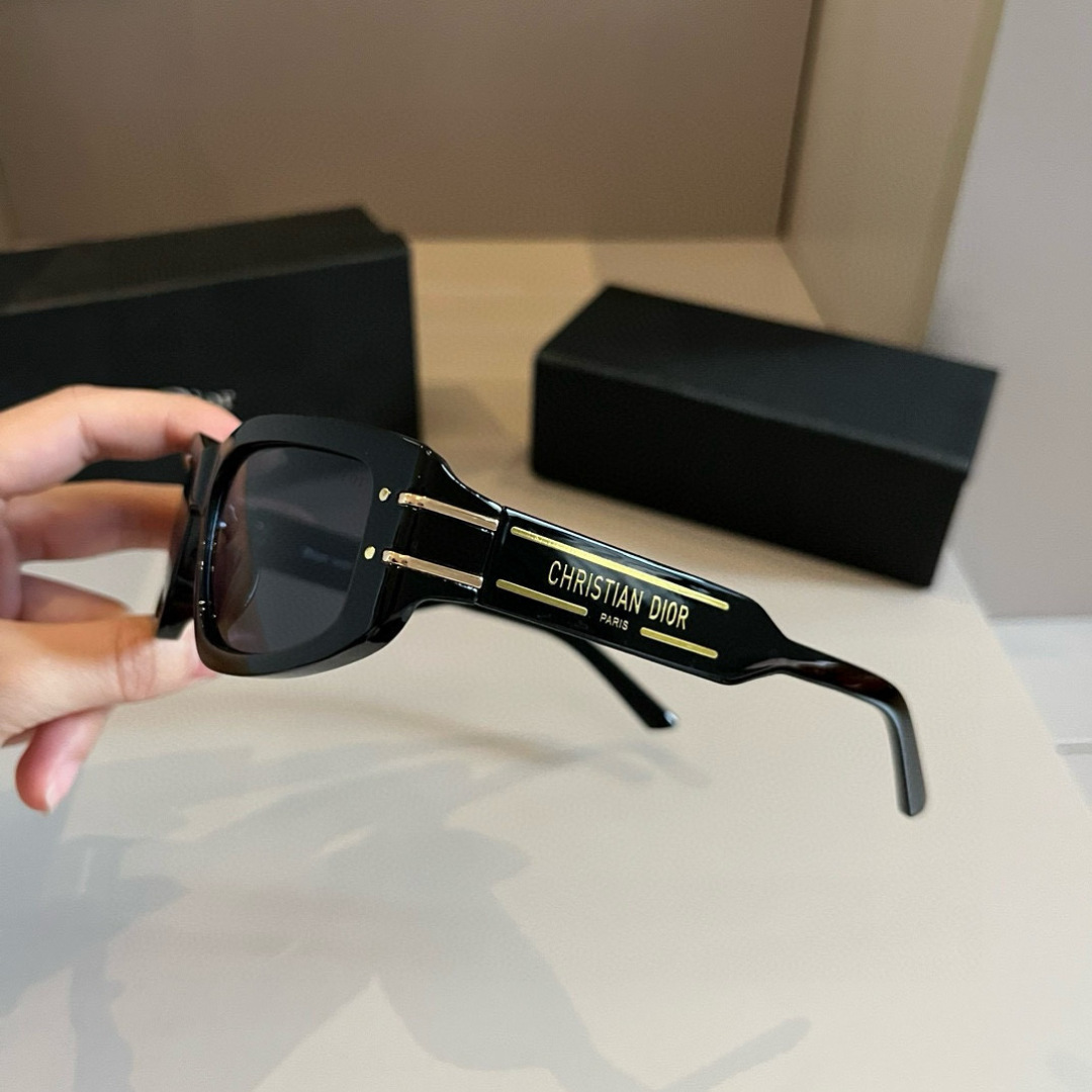 Dior sunglasses