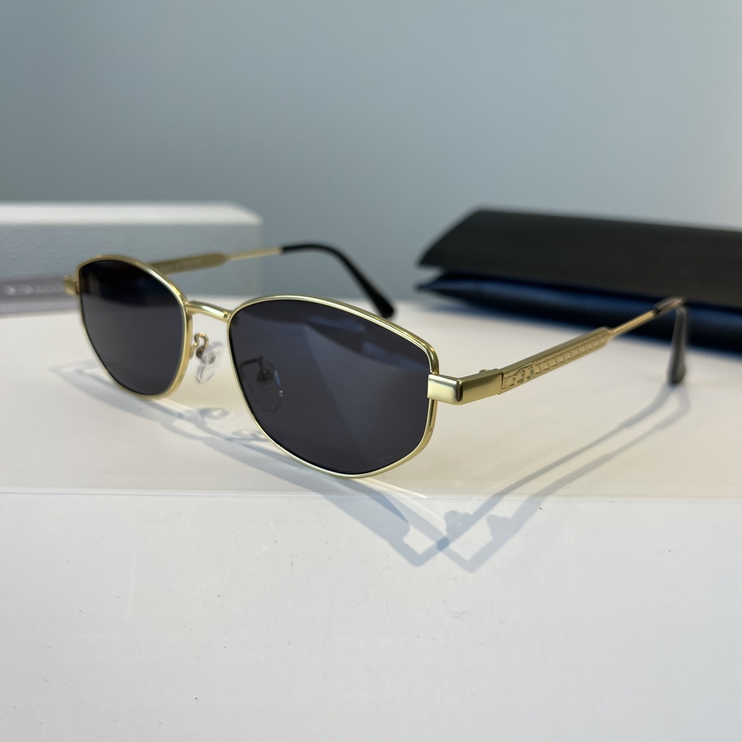 Dior sunglasses
