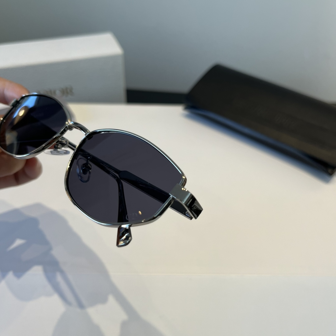 Dior sunglasses