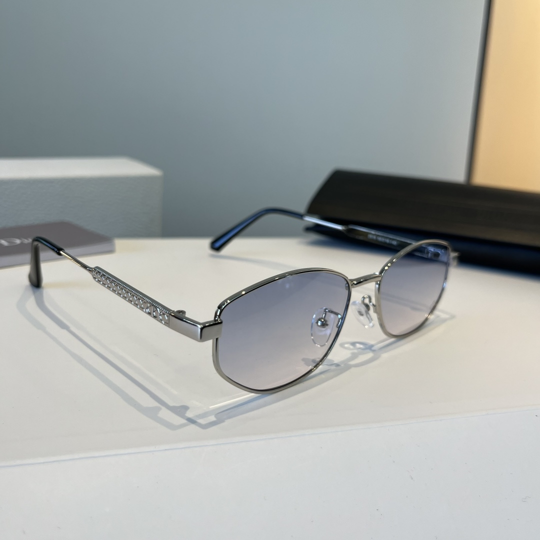 Dior sunglasses