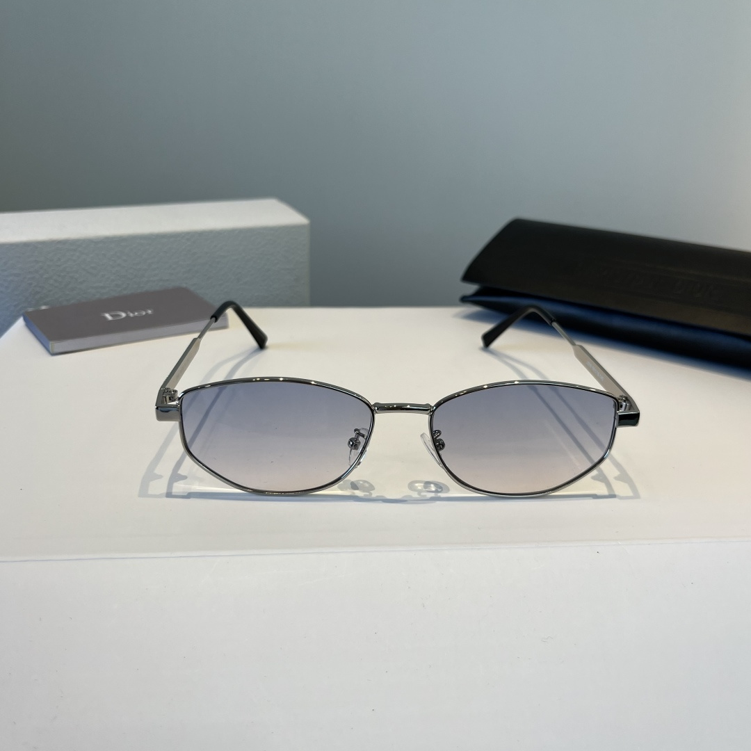 Dior sunglasses