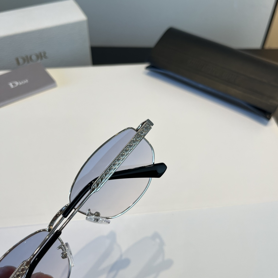 Dior sunglasses