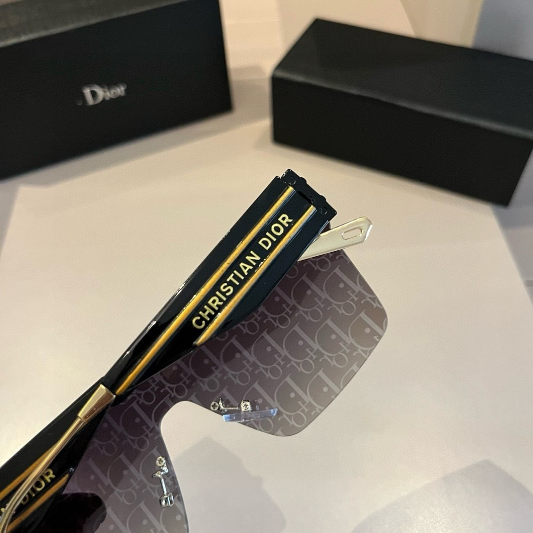 Dior sunglasses
