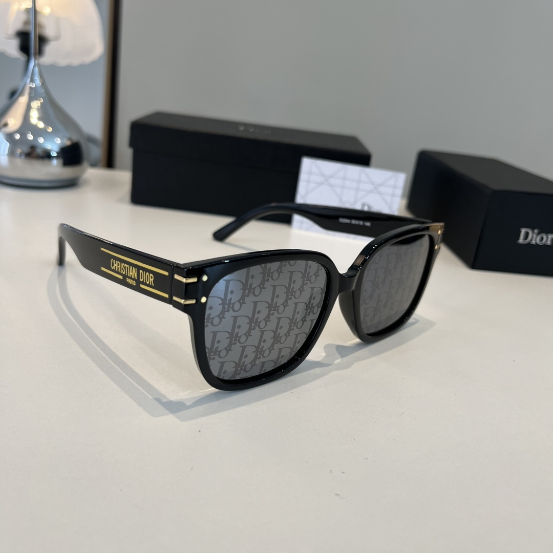 Dior sunglasses