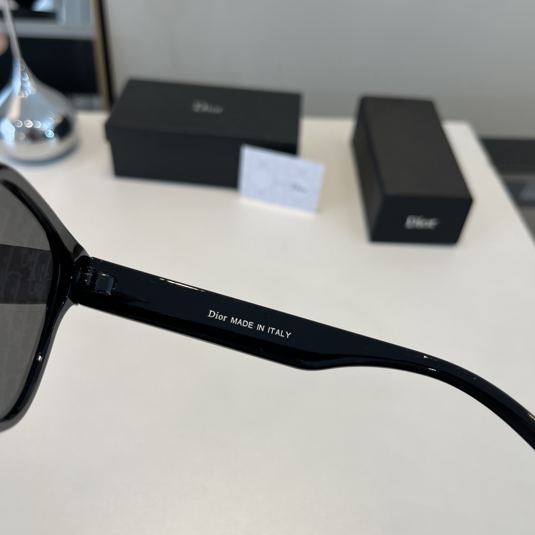 Dior sunglasses