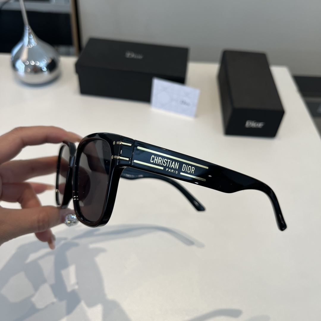 Dior sunglasses