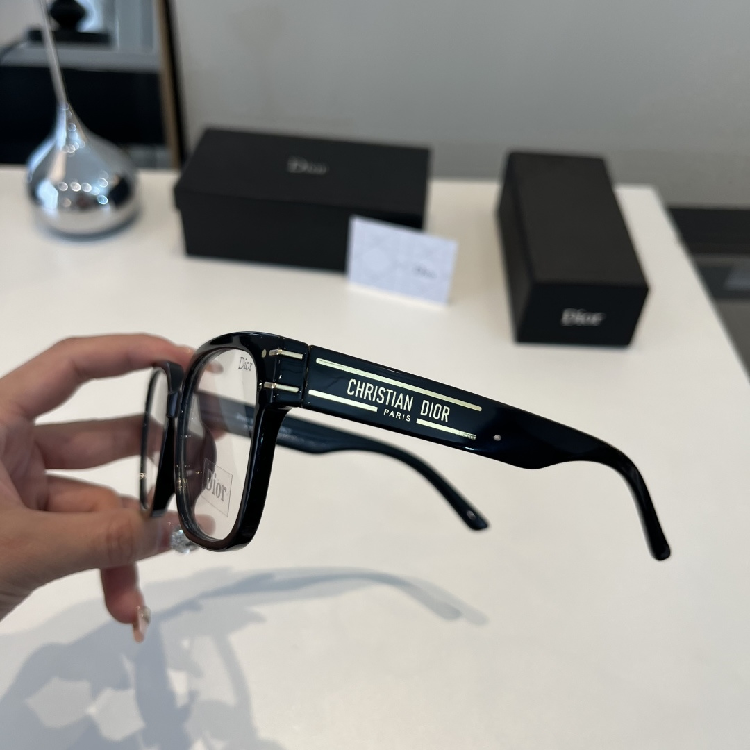 Dior sunglasses