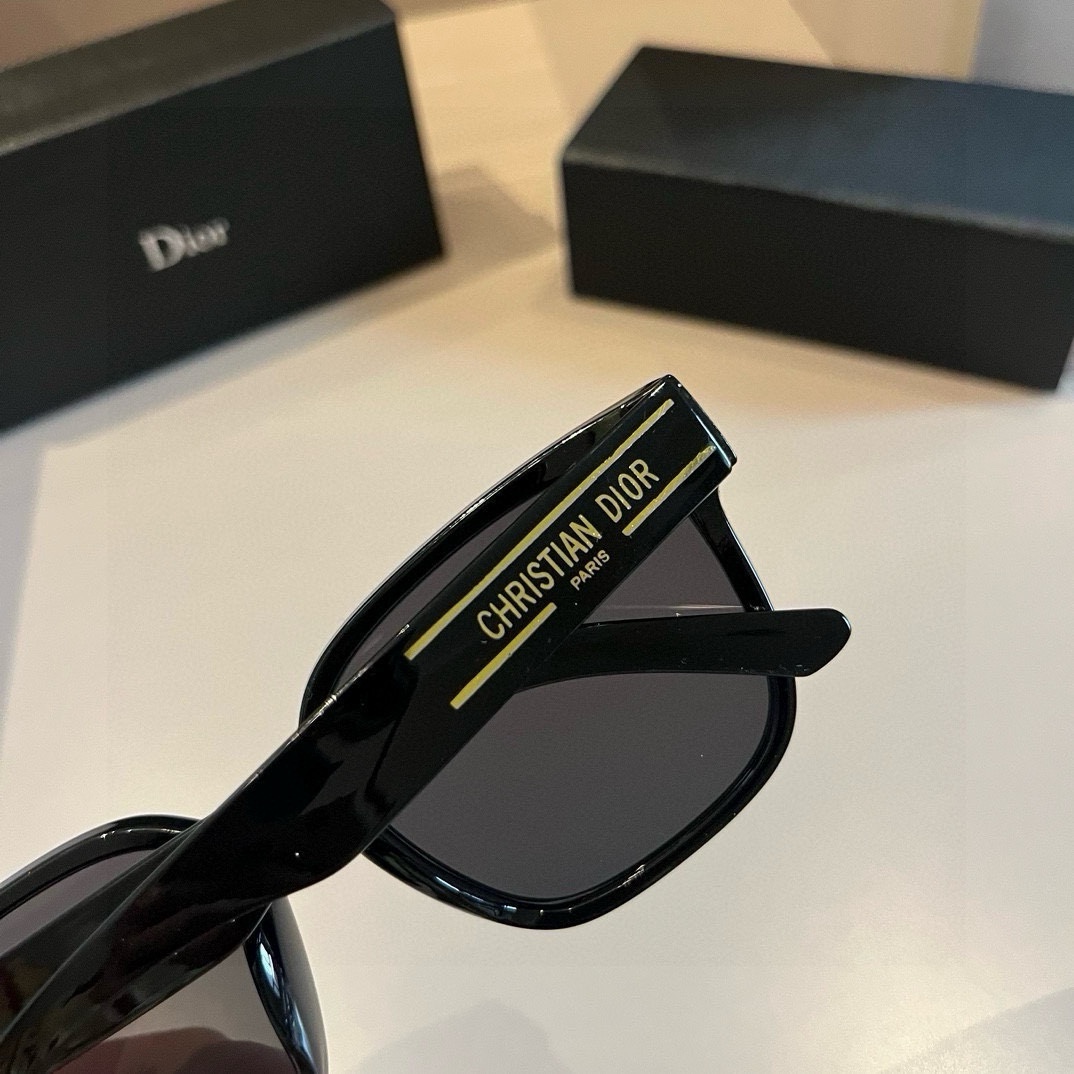 Dior sunglasses