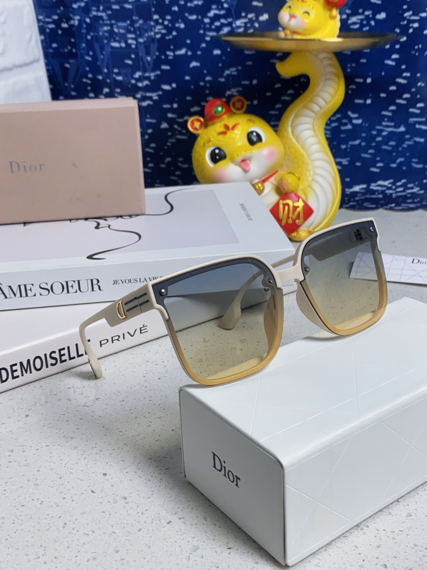 Dior sunglasses