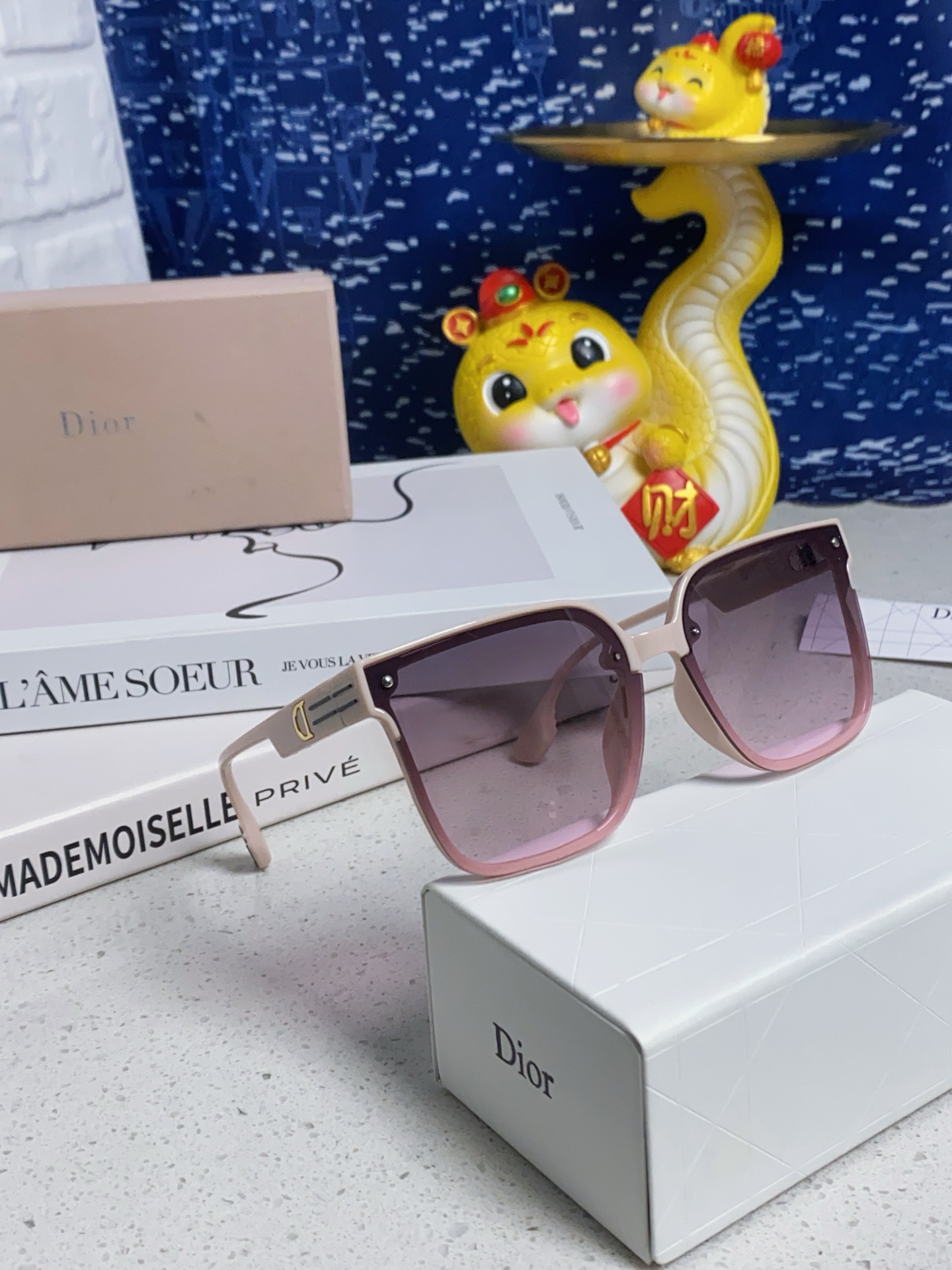 Dior sunglasses