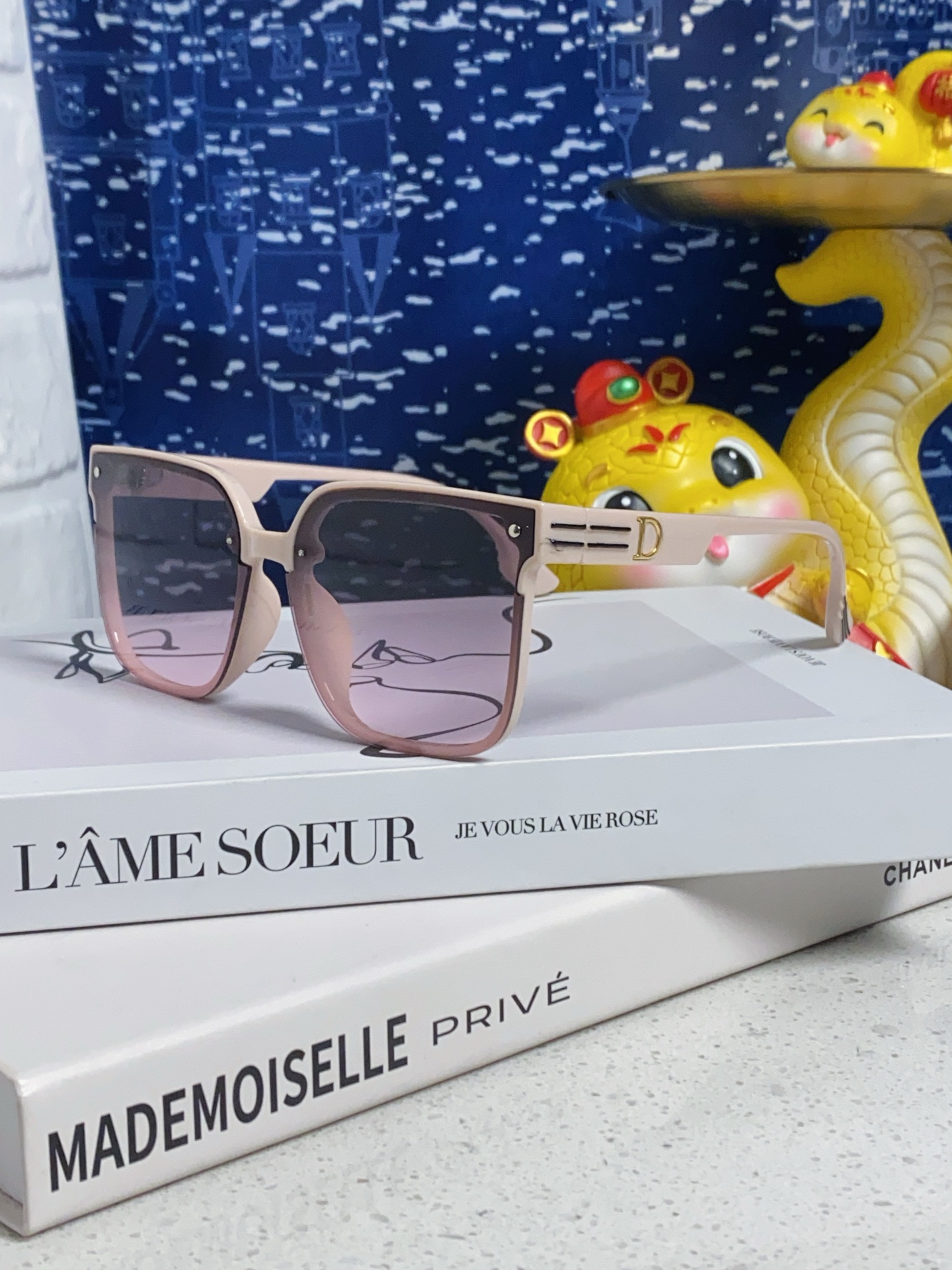 Dior sunglasses