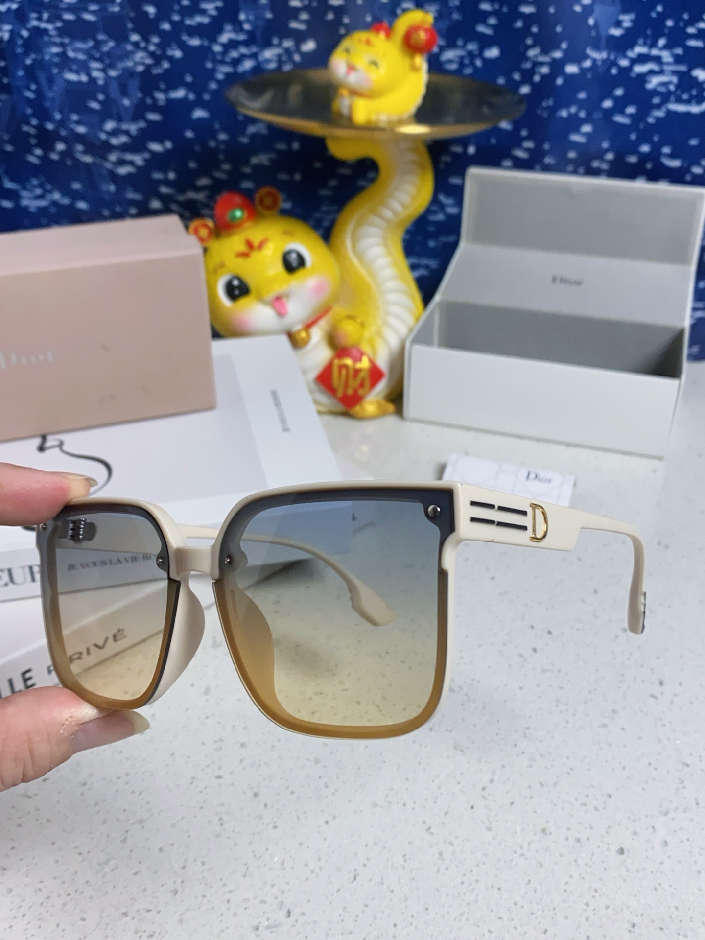 Dior sunglasses