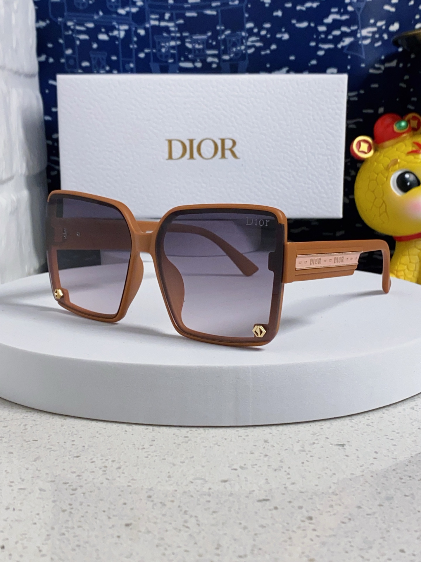 Dior sunglasses