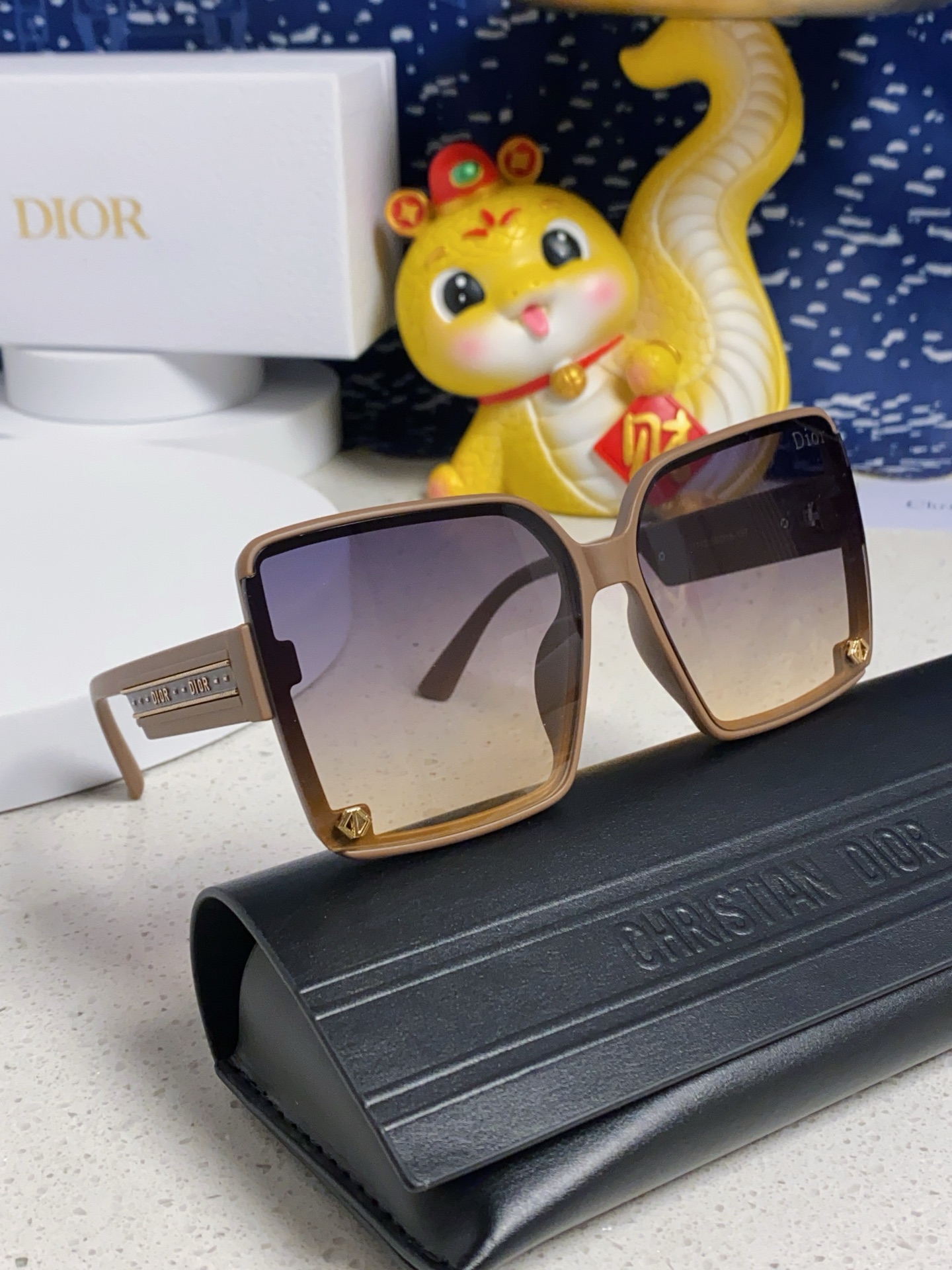 Dior sunglasses