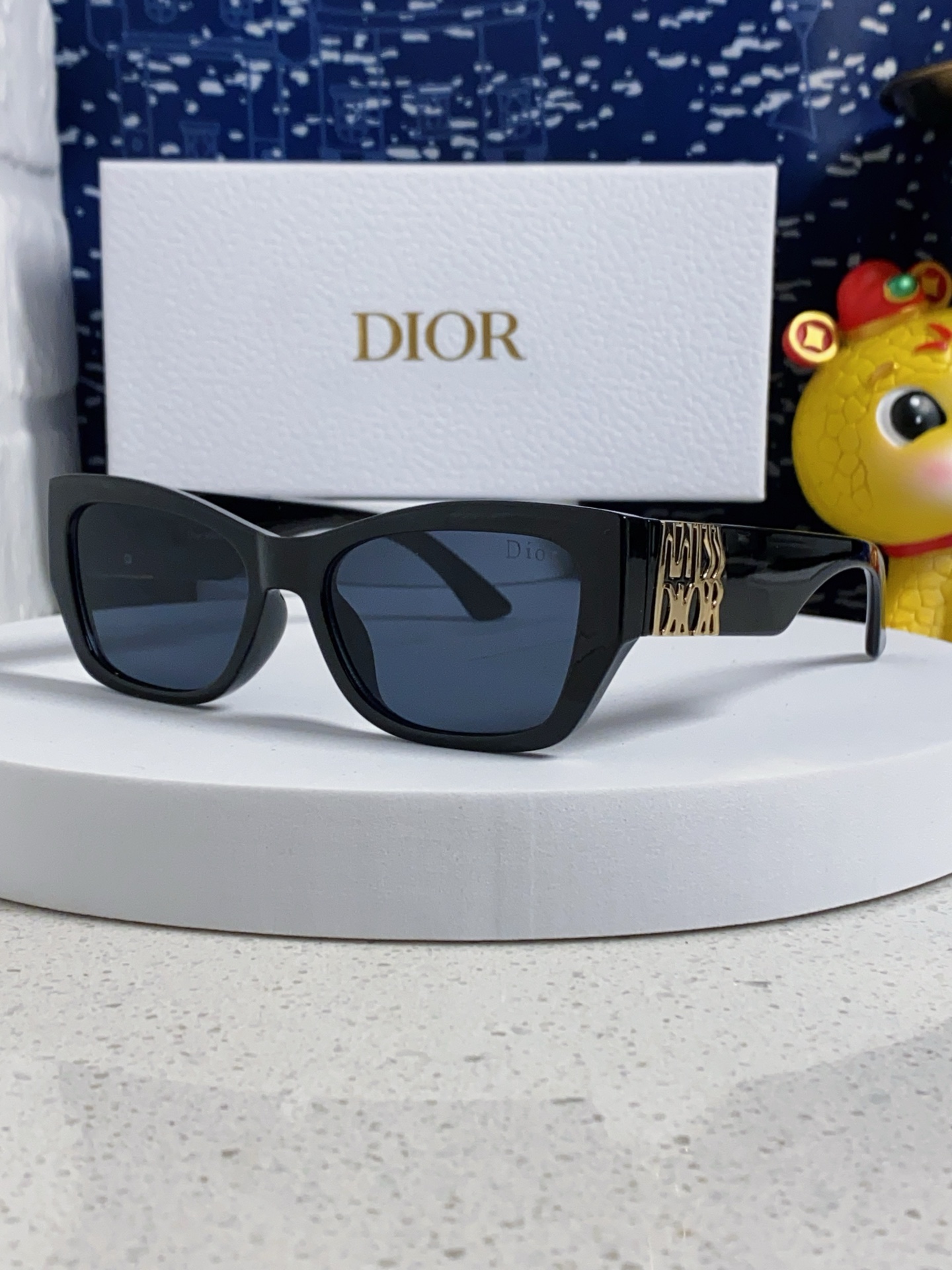 Dior sunglasses