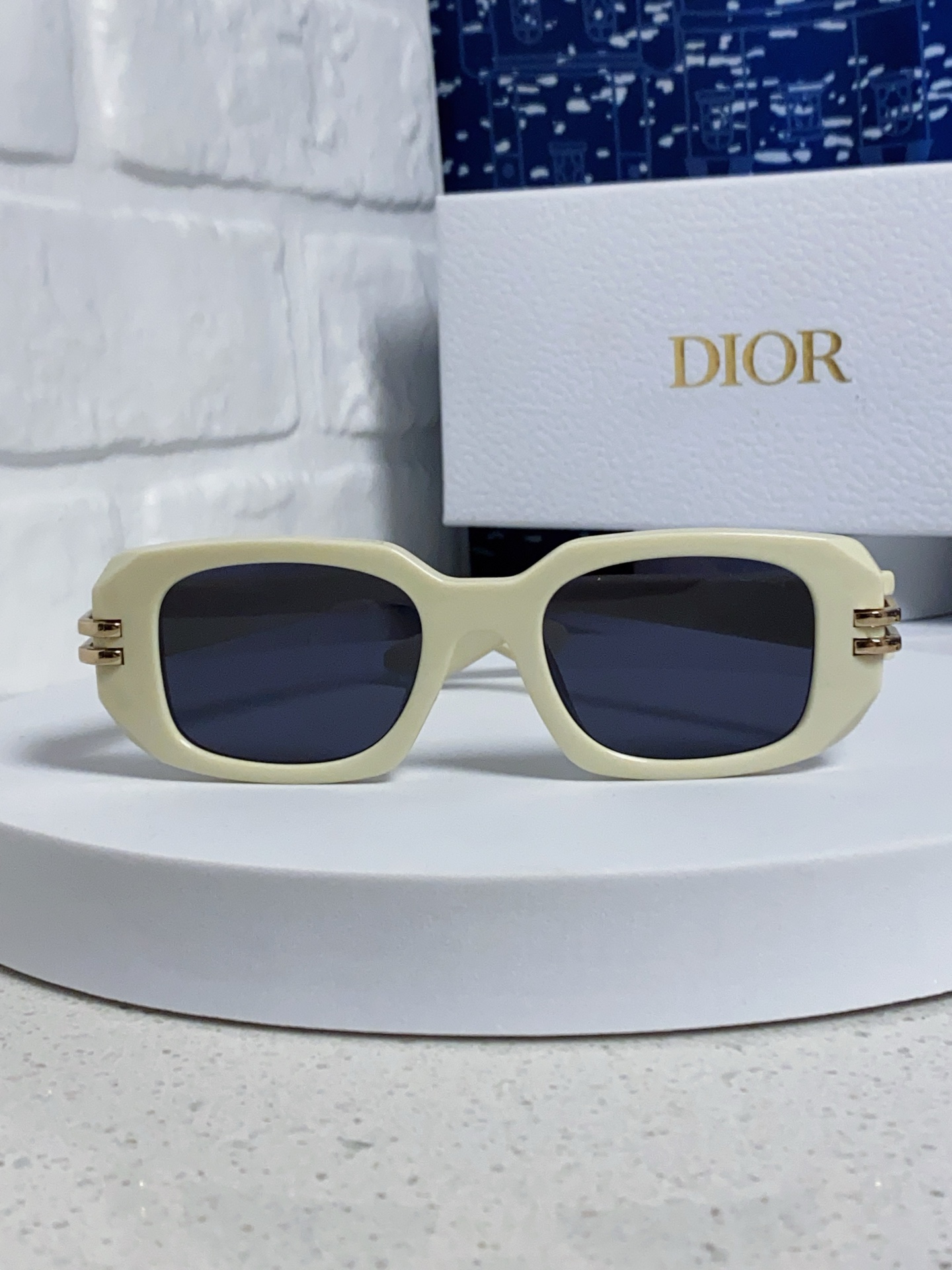 Dior sunglasses