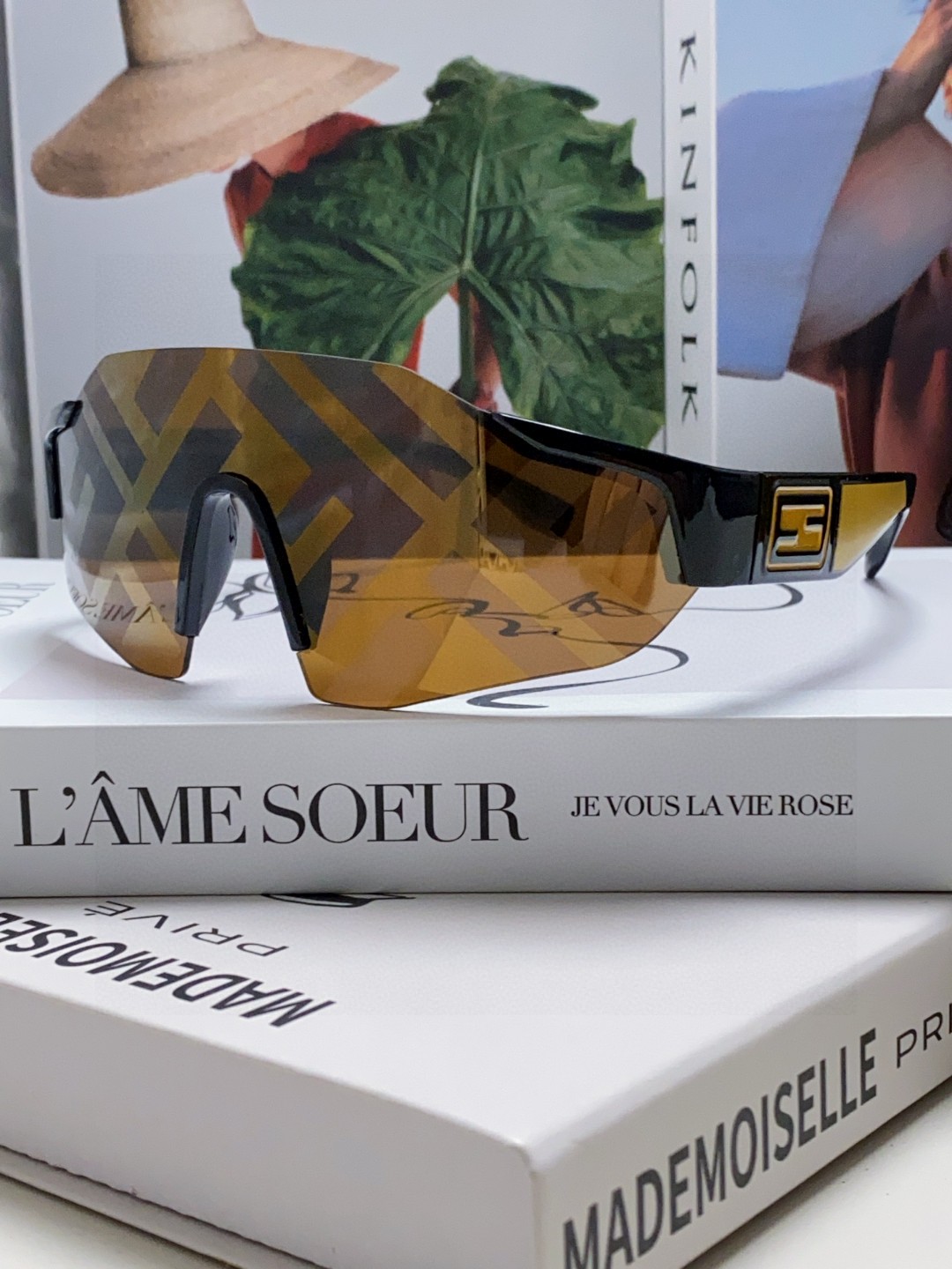 Fendi sunglasses
