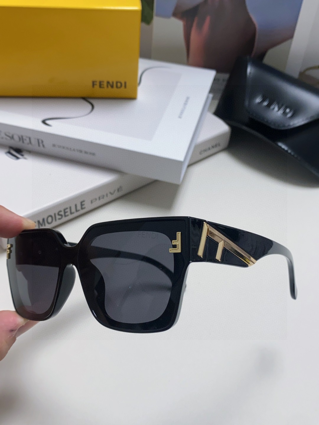 Fendi sunglasses