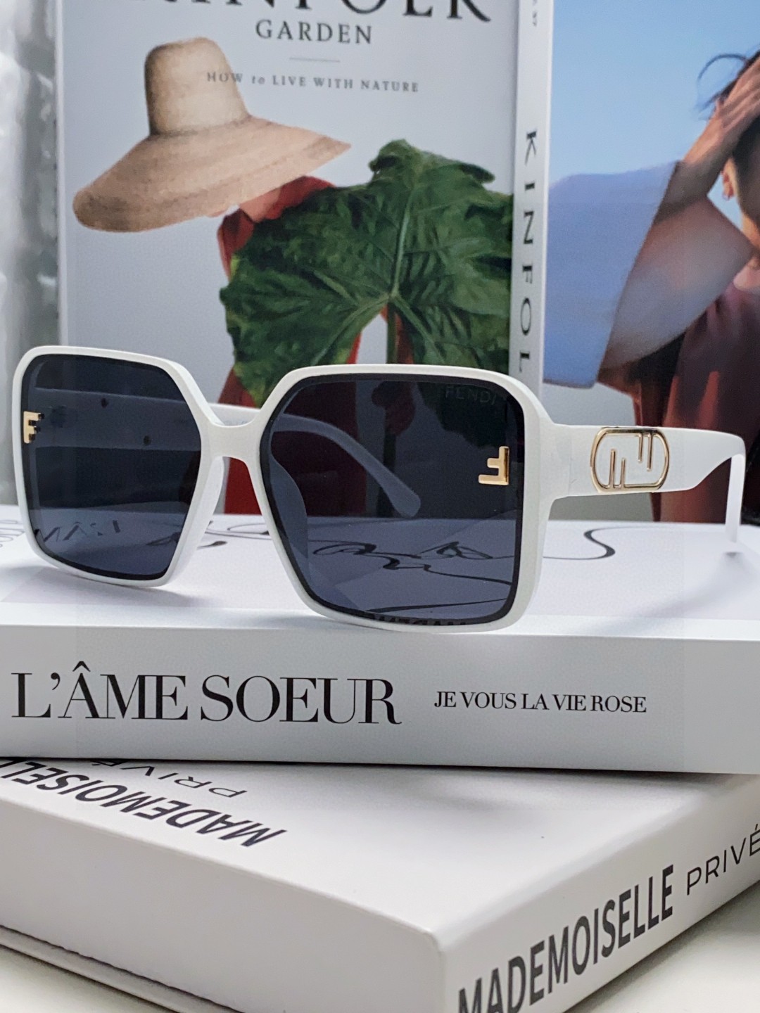 Fendi sunglasses