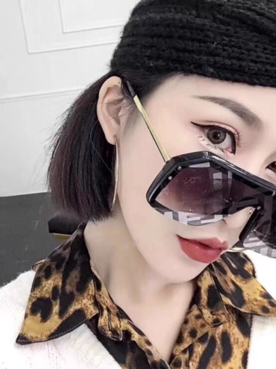 Fendi sunglasses