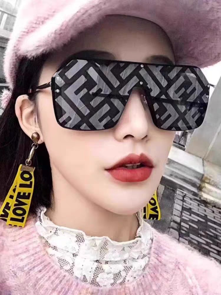 Fendi sunglasses