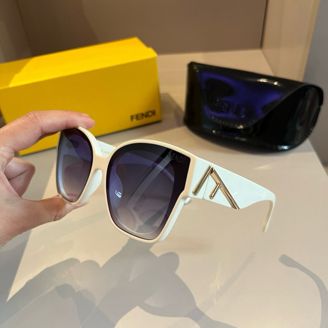 Fendi sunglasses