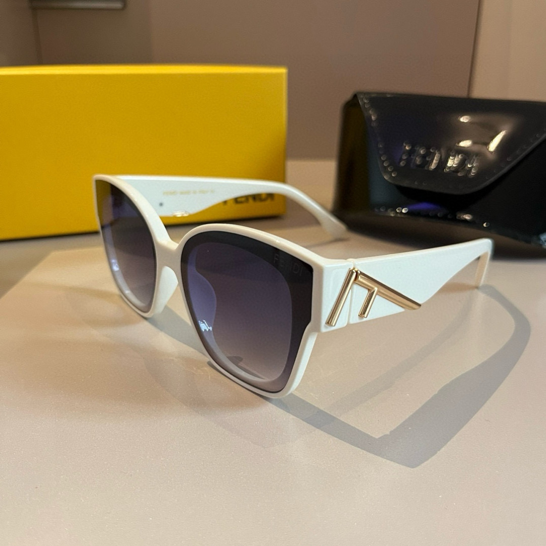 Fendi sunglasses