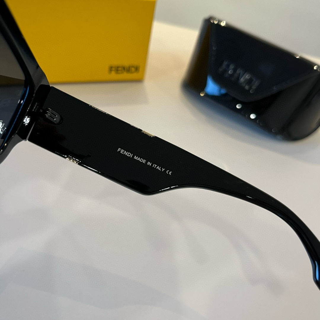 Fendi sunglasses