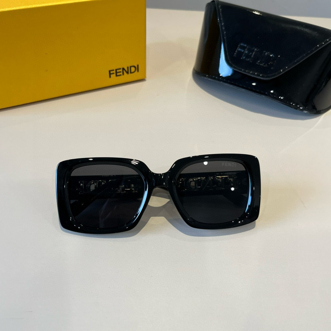 Fendi sunglasses