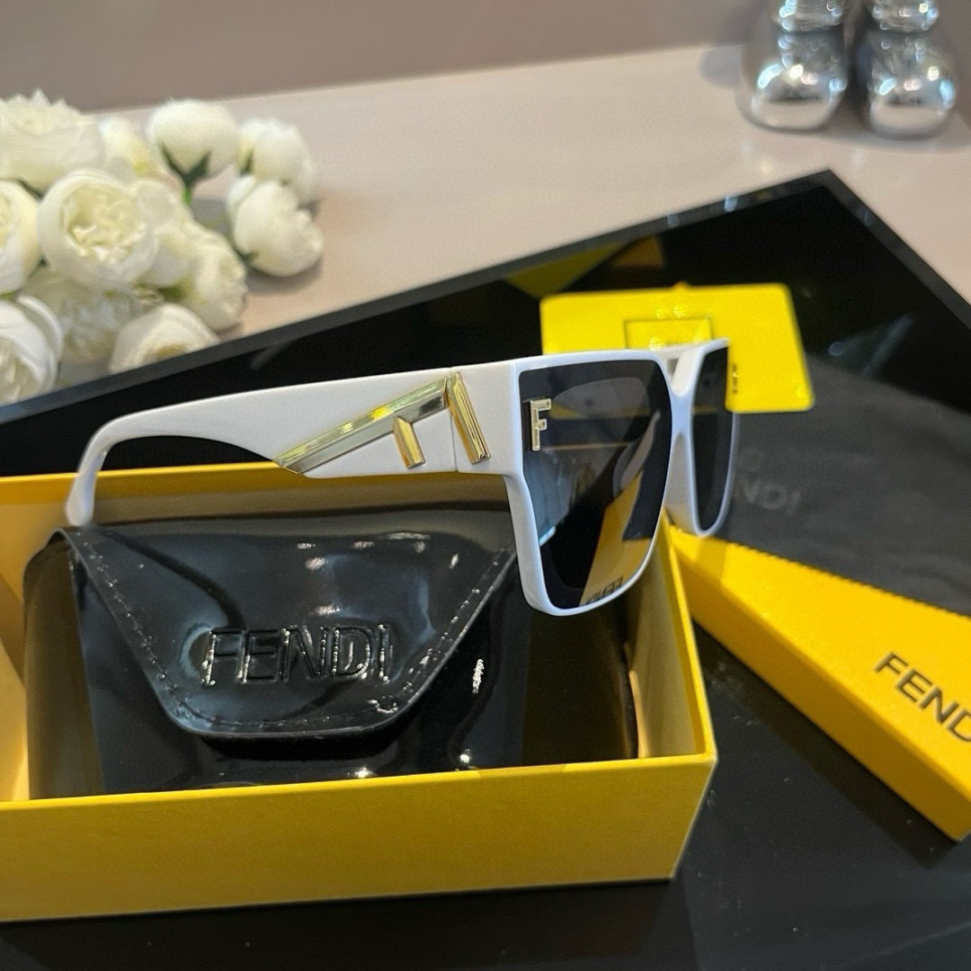 Fendi sunglasses
