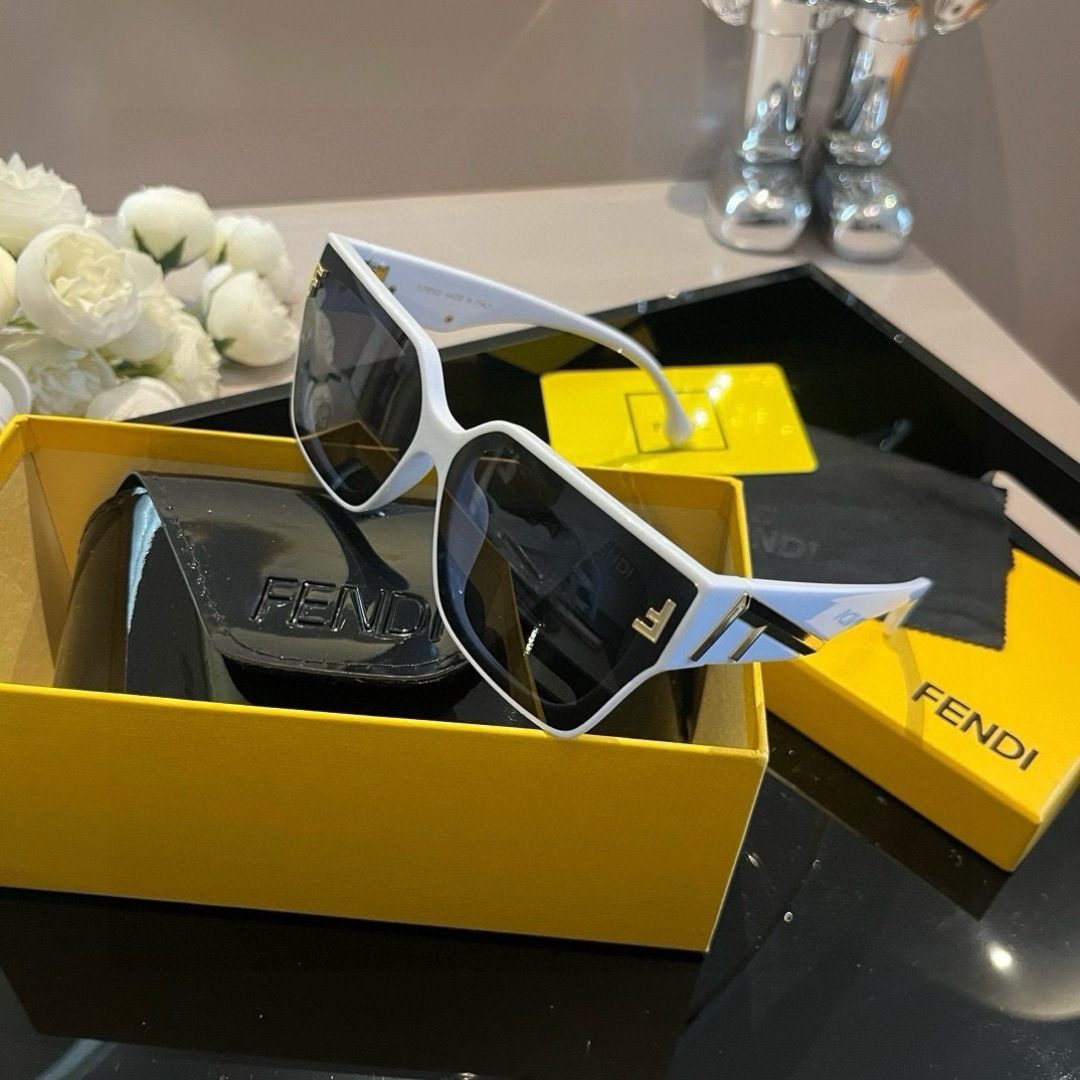 Fendi sunglasses