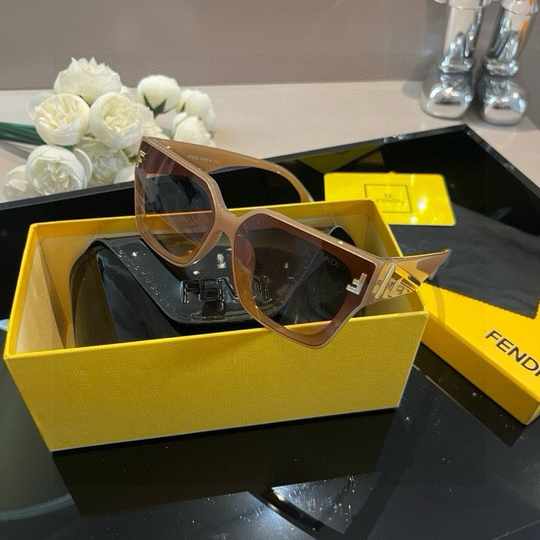 Fendi sunglasses