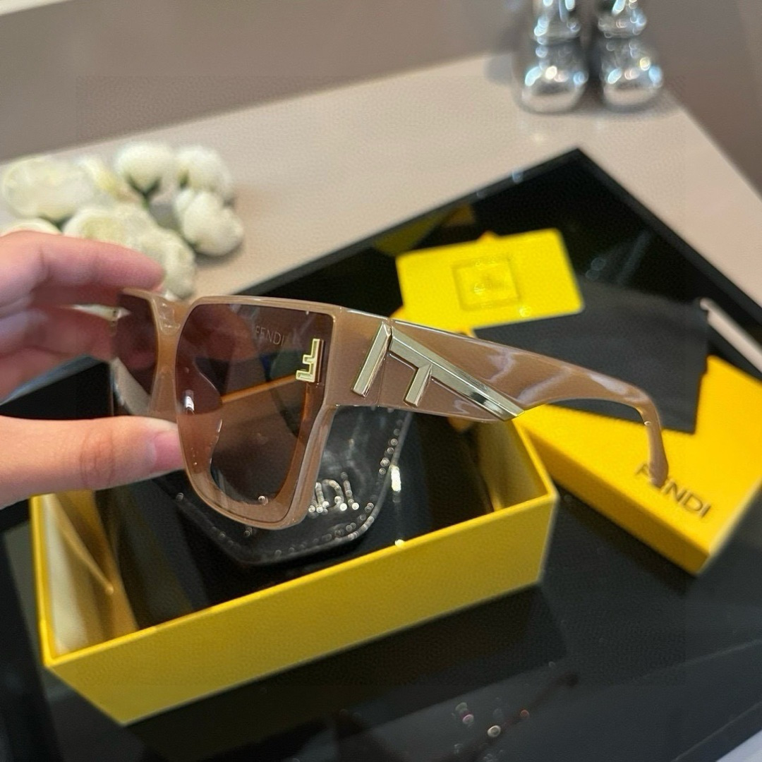 Fendi sunglasses