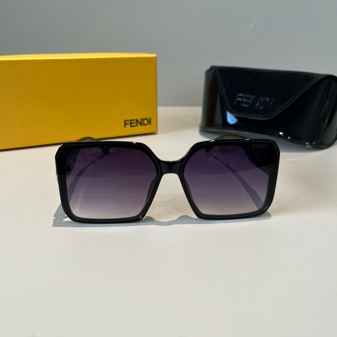Fendi sunglasses