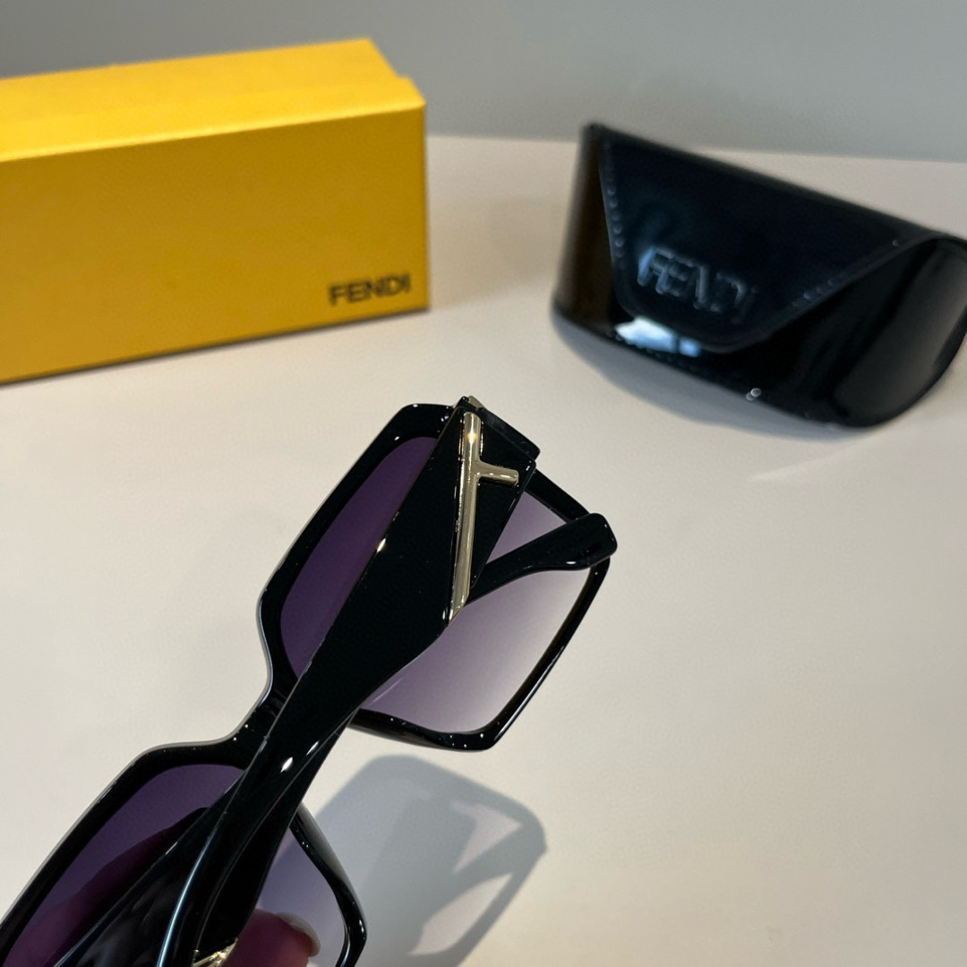 Fendi sunglasses