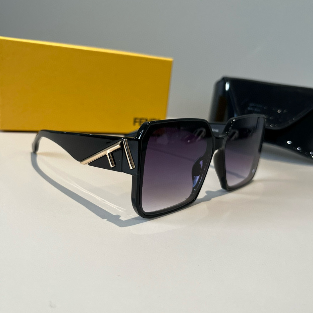 Fendi sunglasses