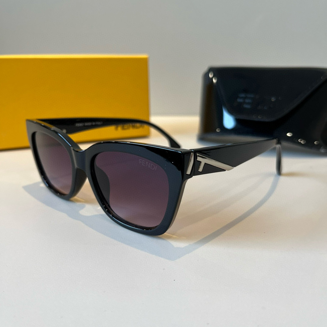 Fendi sunglasses