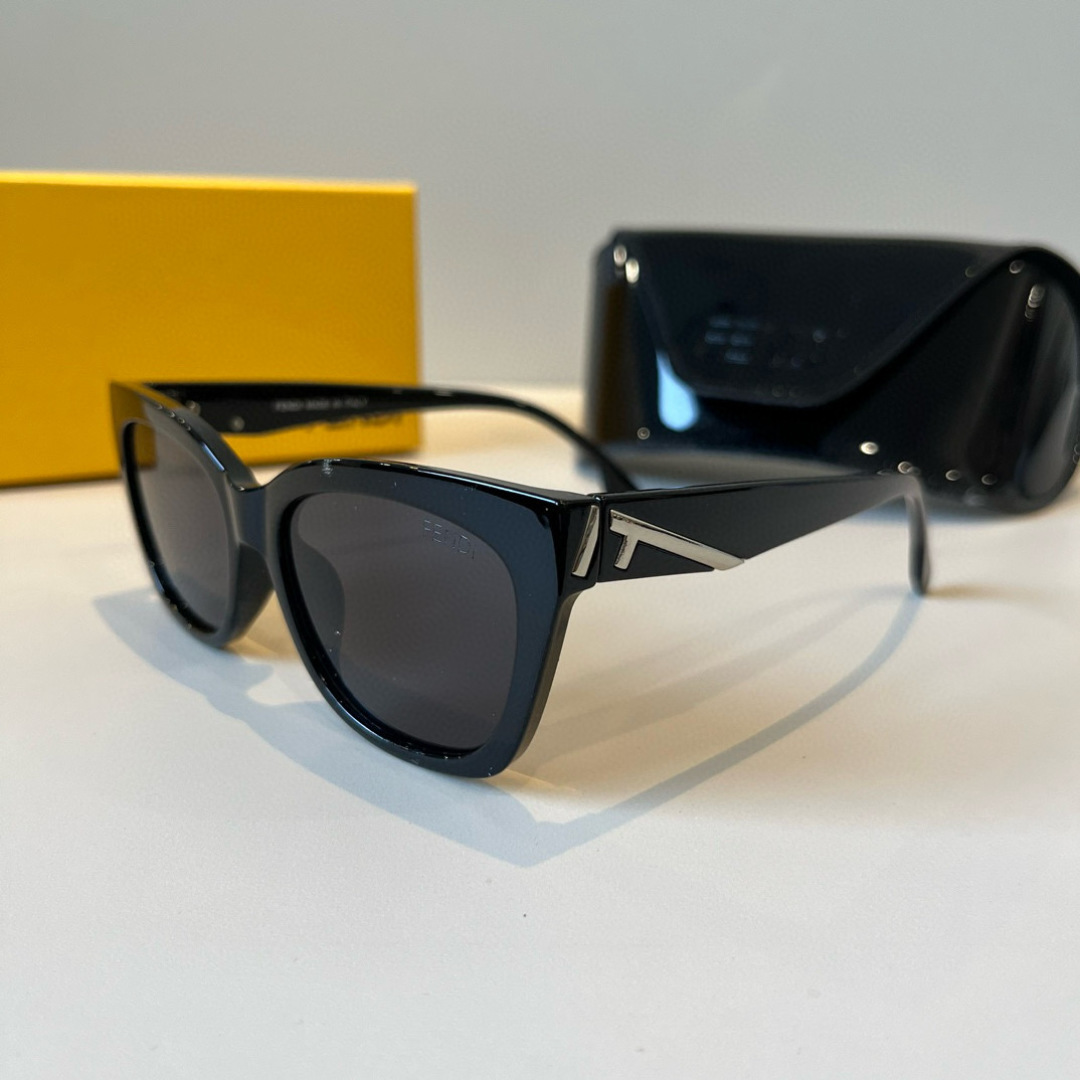 Fendi sunglasses